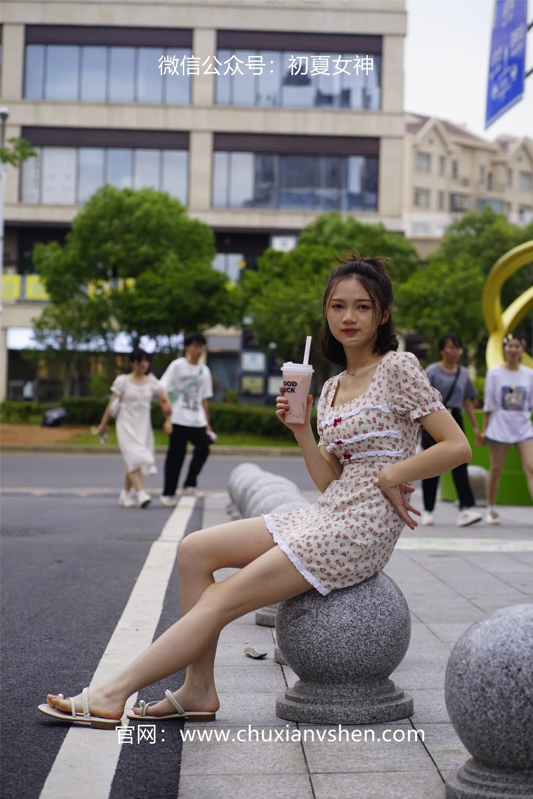 初夏女神 NO.043 大发 碎花小裙 [136P]插图6